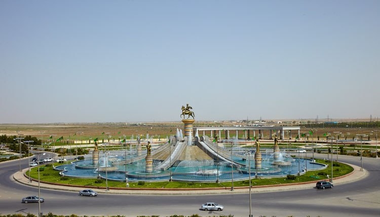 Фонтанный комплекс Ашхабада 2