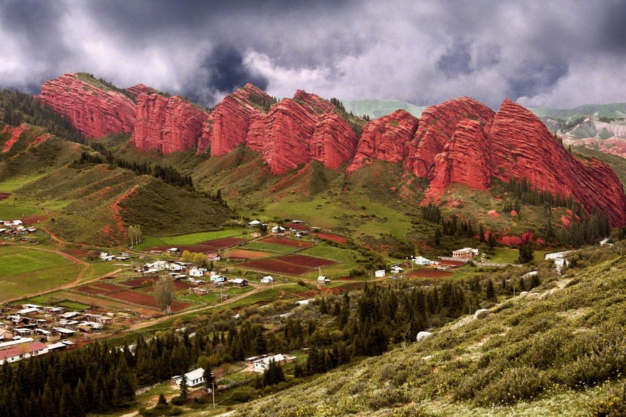 Джеты Огуз курорт Кыргызстан