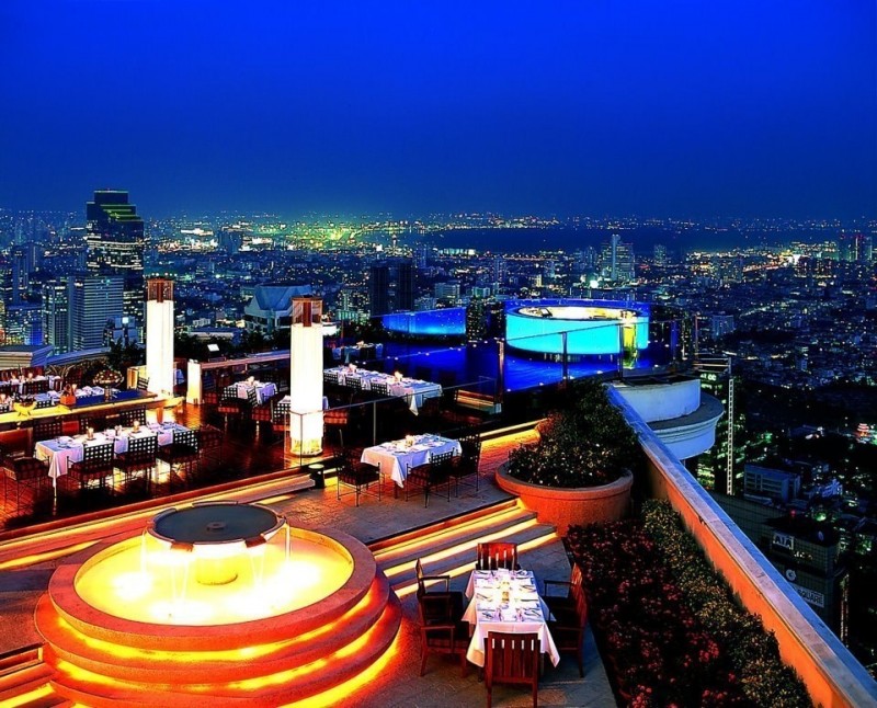 Ресторан Sky Bar and Sirocco, State Tower, Бангкок, Тайланд