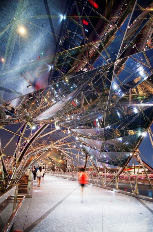 Мост, построенный по фен-шуй: Helix Bridge (Сингапур) Мост, построенный по фен-шуй: Helix Bridge (Сингапур)