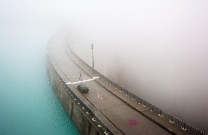 Дамба Мовуазен, Швейцария.