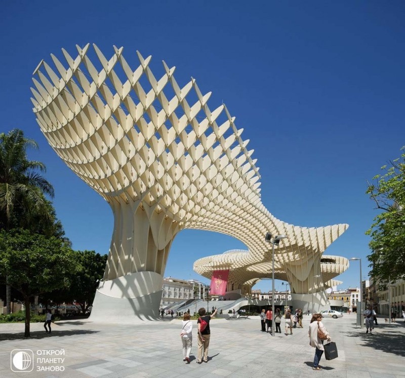 Самая большая деревянная структура мира