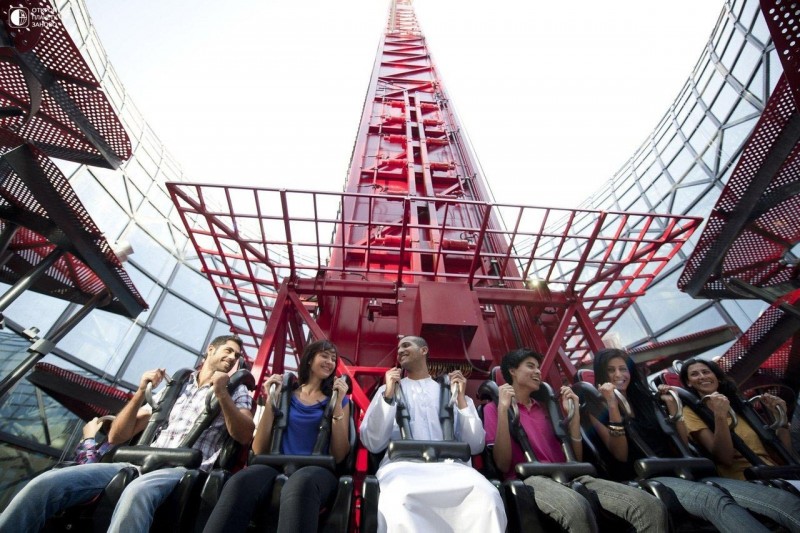 Ferrari World (Абу-даби, ОАЭ) Ferrari World (Абу-даби, ОАЭ)