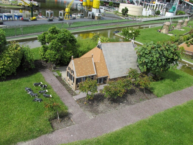 Madurodam (Нидерланды) Madurodam (Нидерланды)