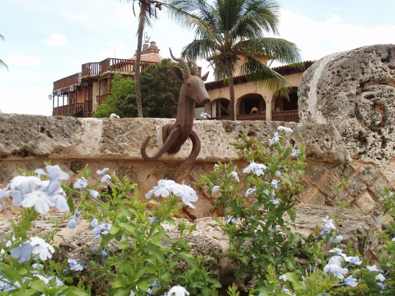 Город художников Altos de Chavon Город художников Altos de Chavon