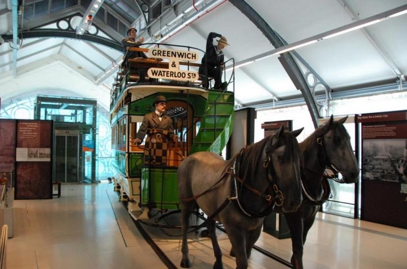 Увлекательный музей транспорта в Лондоне, Великобритания