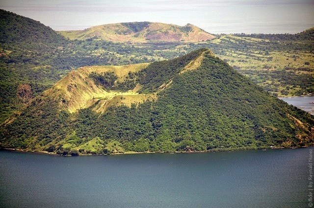 Вулкан Тааль, Филиппины