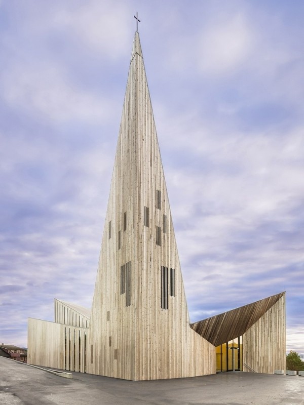 Деревянная церковь в Нарвике, Норвегия