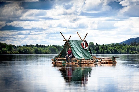 На плоту через всю Швецию - вот она романтика настоящего путешествия.