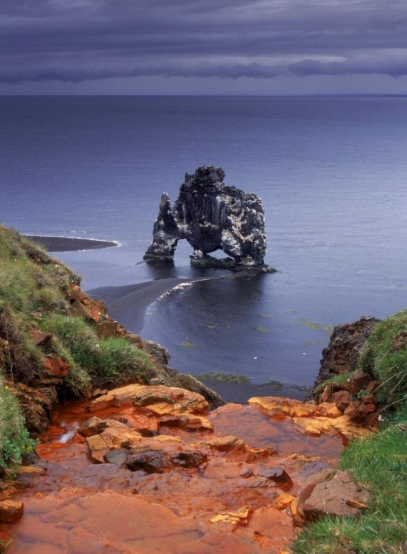 Скала Хвитсеркур - каменный мамонт Исландии