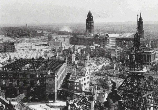 Дрезден 1945 и 2014 Дрезден 1945 и 2014