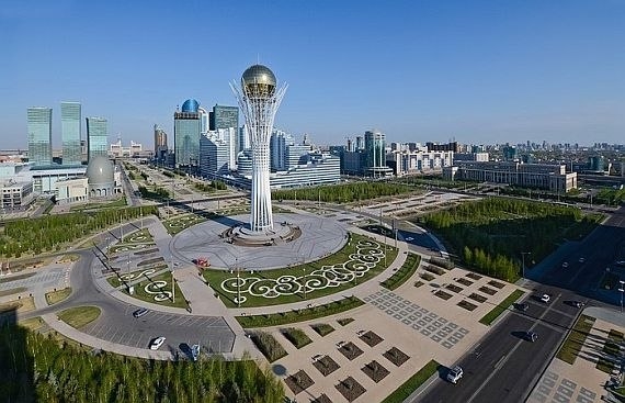 Башня Байтерек Башня Байтерек