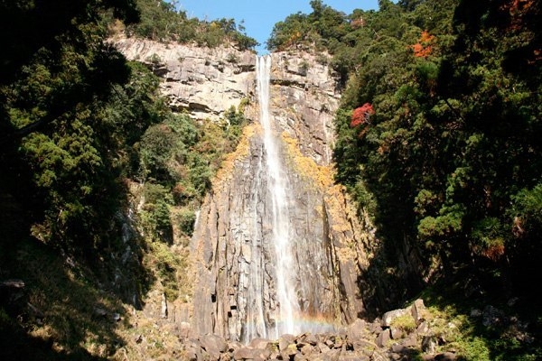 Водопад Нати, Япония