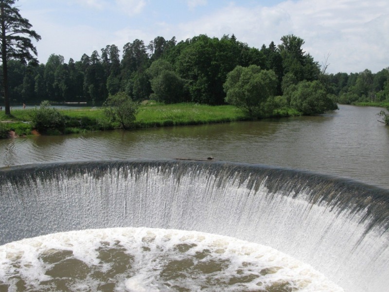 Россия, Московская область, Волоколамский район, село Ярополец.