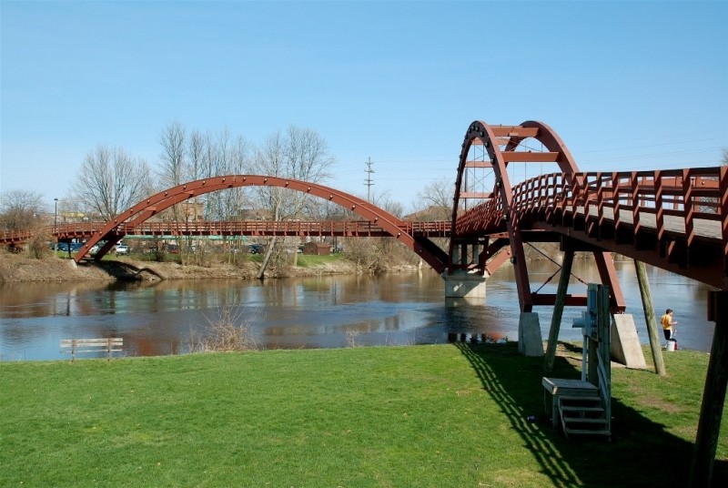 The Tridge — удивительный тройной мост, который находится на слиянии двух рек в городе Мидланд, США.