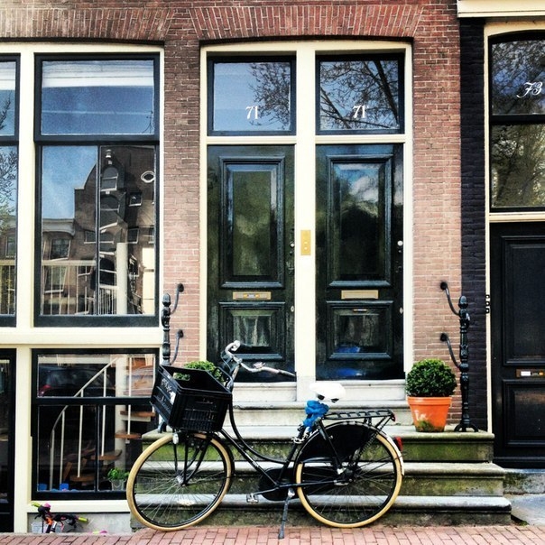Фактурный Амстердам
