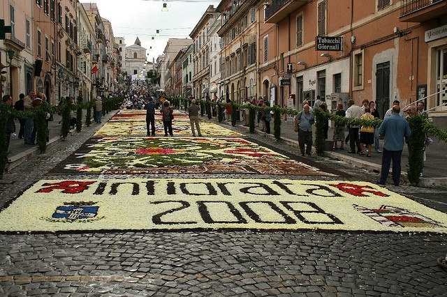 Инфиората: фестиваль цветов по итальянский