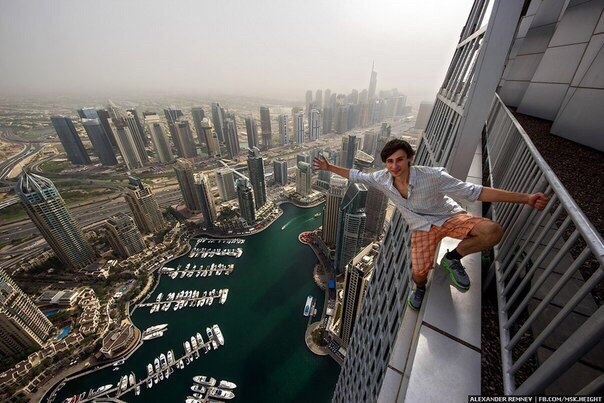 Вот так Дубай выглядит с высоты...
