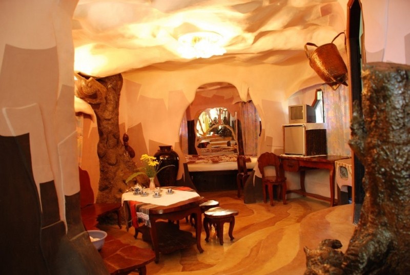 Hang Nga’s Tree House Hotel (Вьетнам) Hang Nga’s Tree House Hotel (Вьетнам)