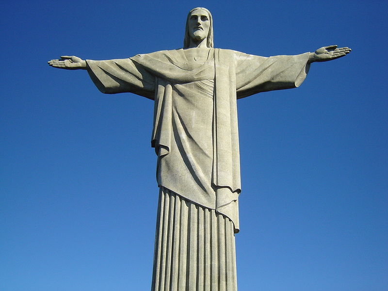 Статуя Христа Спасителя