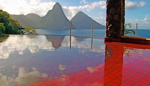 Тропический курорт Jade Mountain