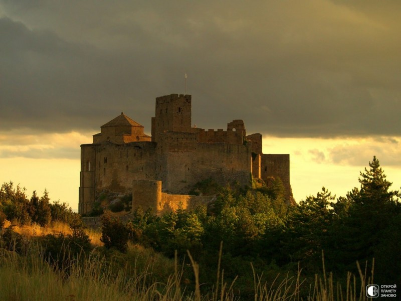 Замок Лоарре Замок Лоарре