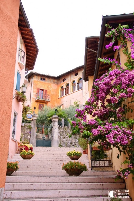 Gardone Riviera - город садов