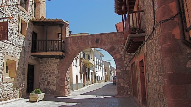 Альбаррасин- это один из прекраснейших городов Испании и уникальное место, располагается в провинции 6