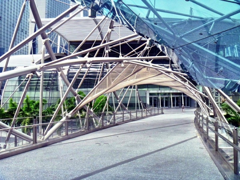 Мост, построенный по фен-шуй: Helix Bridge (Сингапур)