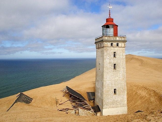 Маяк Рубьерг Кнуд в борьбе со стихией