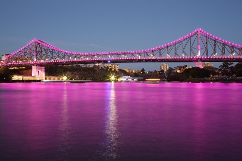 Розовый мост :)