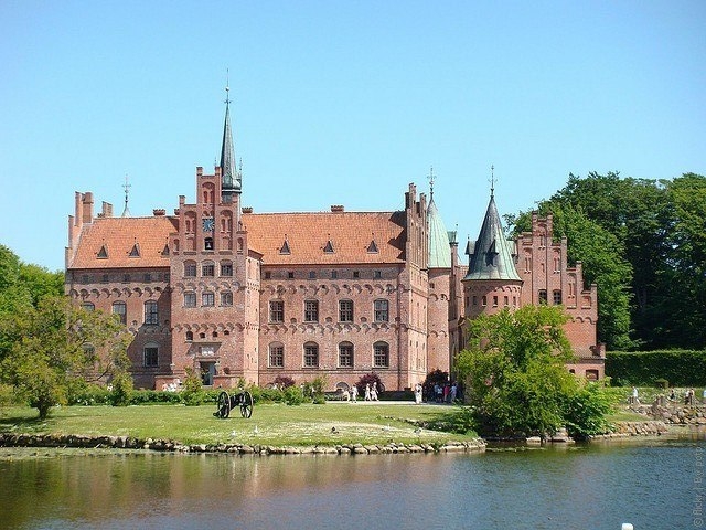 Замок Эгесков, Дания 9