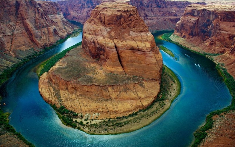 Horseshoe Bend - изгиб реки в Колорадо Horseshoe Bend - изгиб реки в Колорадо