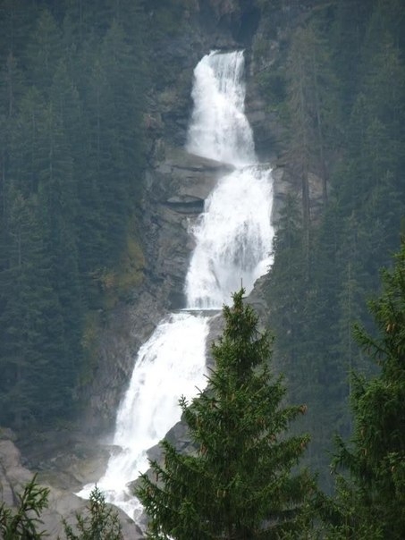 Самый высокий водопад Европы