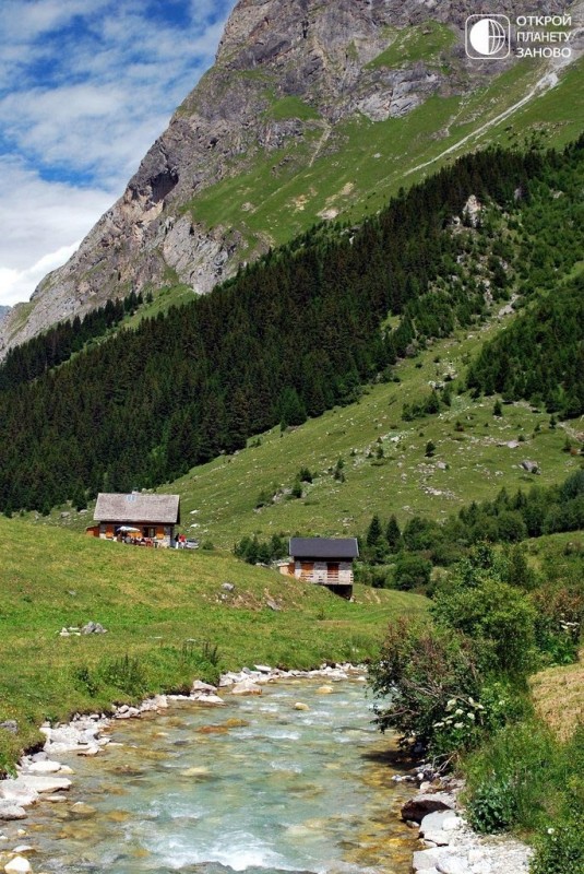 Bonneval-sur-Arc - французская альпийская деревня Bonneval-sur-Arc - французская альпийская деревня