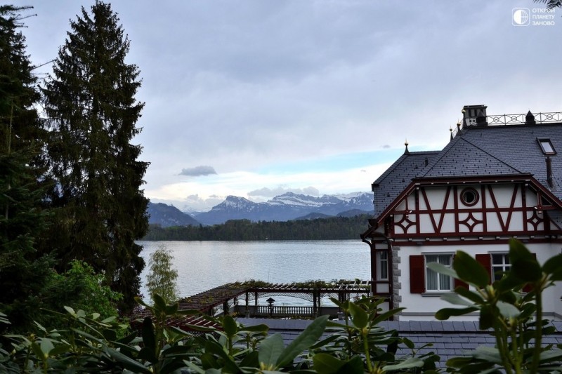 В самом сердце центральной Швейцарии расположен горный летний курорт Бургеншток.