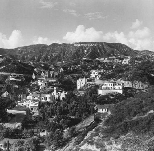 История надписи HOLLYWOOD. История надписи HOLLYWOOD.