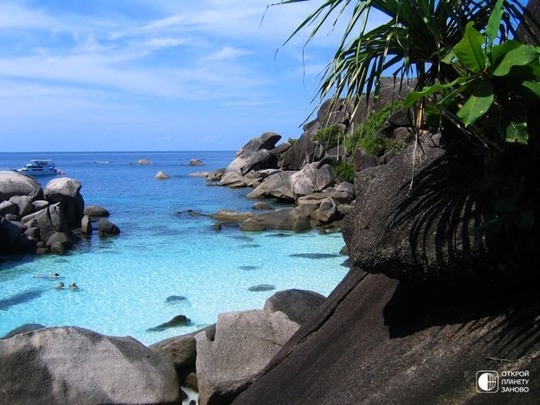 Острова Симилан или Симиланские острова - группа островов в Андаманском море в 70 км к западу от про