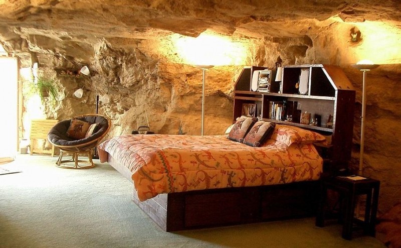 Необычный отель в пещере Кокопелли