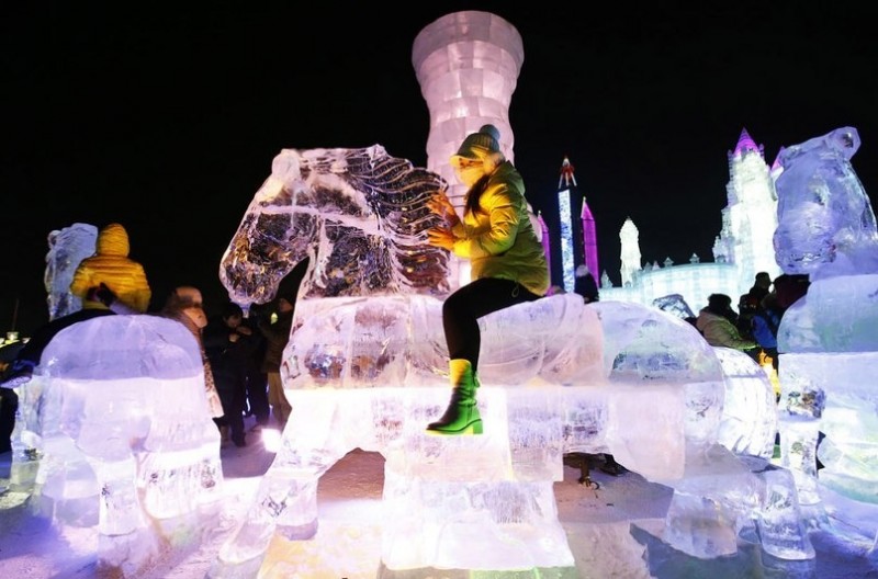 Фестиваль льда и снега в Харбине 2015 Фестиваль льда и снега в Харбине 2015