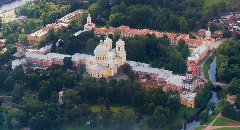 Александро-Невская Лавра в Санкт-Петербурге Александро-Невская Лавра в Санкт-Петербурге