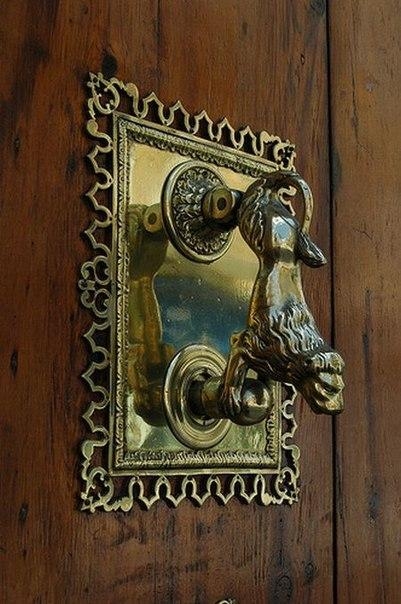 Дверные ручки как искусство...
