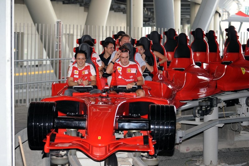 Ferrari World в Абу-даби, ОАЭ