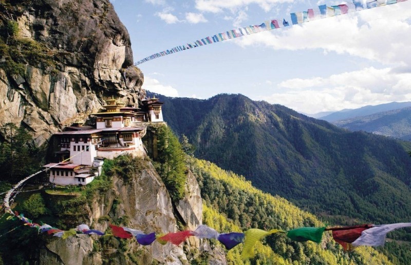 Такцанг-лакханг: скальный монастырь в Бутане 1