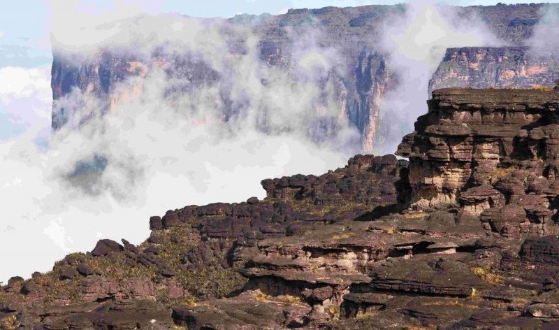 Гора Рорайма, Южная Америка Гора Рорайма, Южная Америка