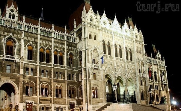 Здание Парламента Венгрии - величественный символ независимости