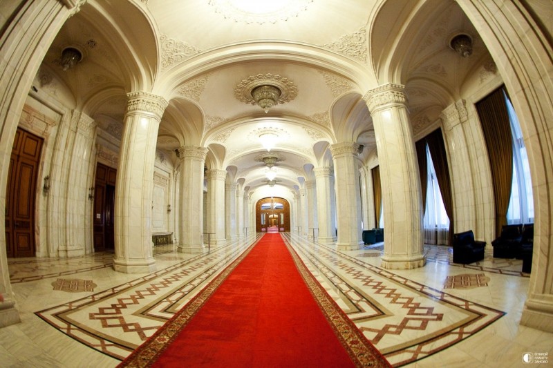Дворец Чаушеску в Бухаресте, Румыния