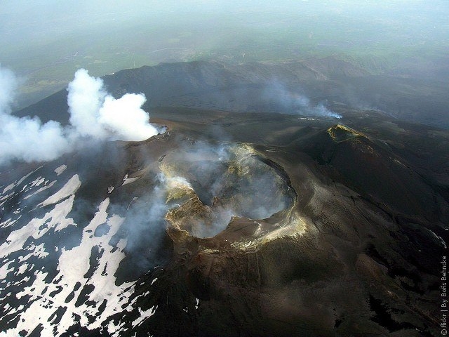 Вулкан Этна, Сицилия, Италия Вулкан Этна, Сицилия, Италия