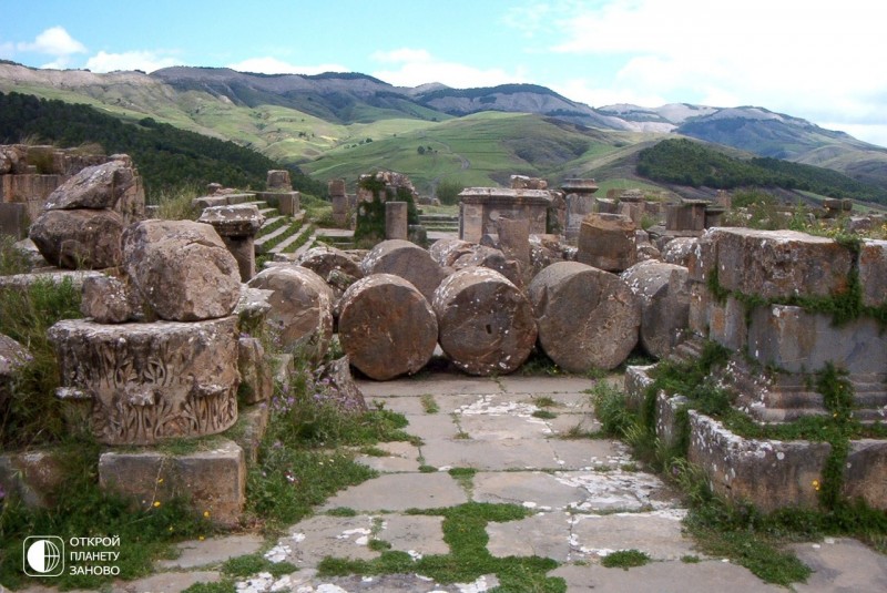 Руины древнеримского города - Джемила