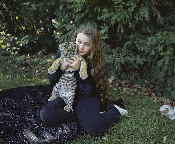 Фотограф из Нью-Джерси Робин Шварц уже в течение 10 лет фотографирует свою дочь Амелию с различными Фотограф из Нью-Джерси Робин Шварц уже в течение 10 лет фотографирует свою дочь Амелию с различными
